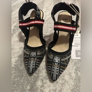 Fendi Colibri NWT 39